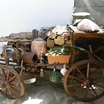 בית הארחה Emona 2*