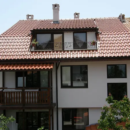 招待所 艾摩那宾馆 内塞伯尔